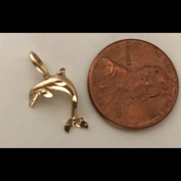 14K Gold Dolphin Animal Pendant - Picture 4 of 4